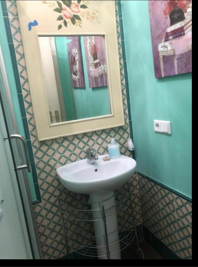 Apartamento En Pleno Centro De Marchena 3 Dormitorios 3 Banos Privados Экстерьер фото