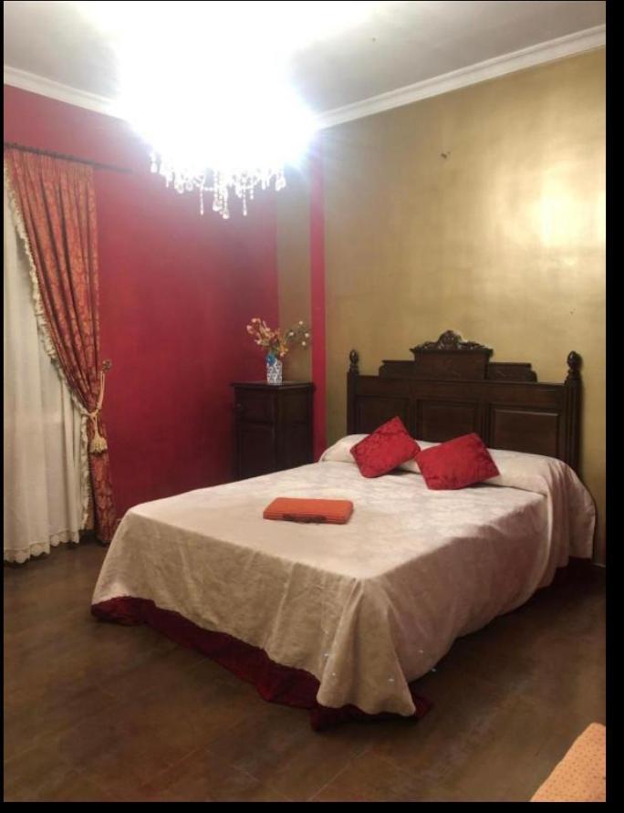 Apartamento En Pleno Centro De Marchena 3 Dormitorios 3 Banos Privados Экстерьер фото