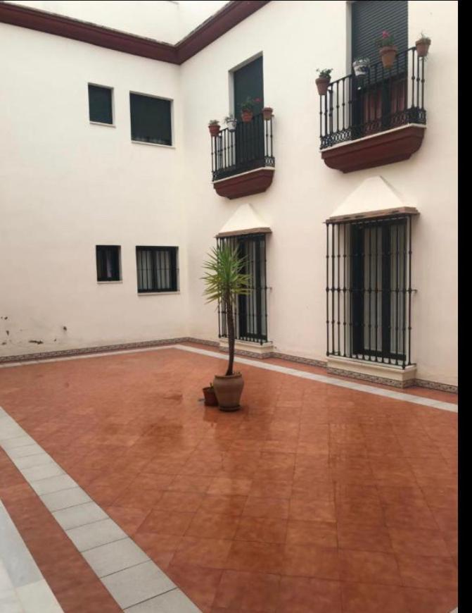 Apartamento En Pleno Centro De Marchena 3 Dormitorios 3 Banos Privados Экстерьер фото