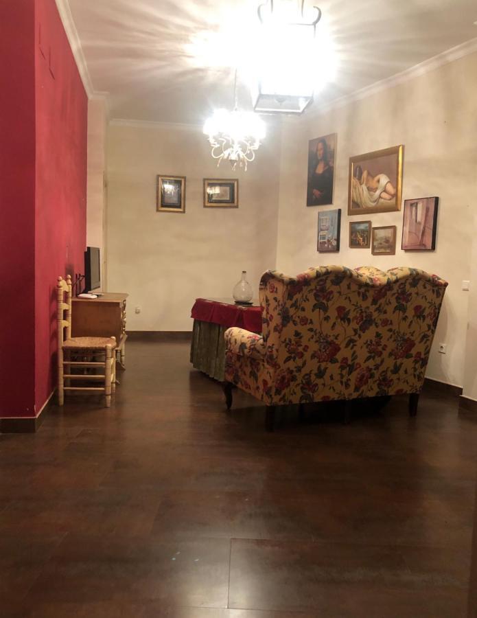 Apartamento En Pleno Centro De Marchena 3 Dormitorios 3 Banos Privados Экстерьер фото