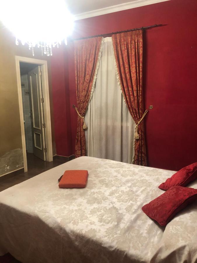 Apartamento En Pleno Centro De Marchena 3 Dormitorios 3 Banos Privados Экстерьер фото
